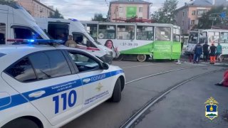 Столкновение трамваев в Улан-Удэ: 9 пострадавших, включая детей